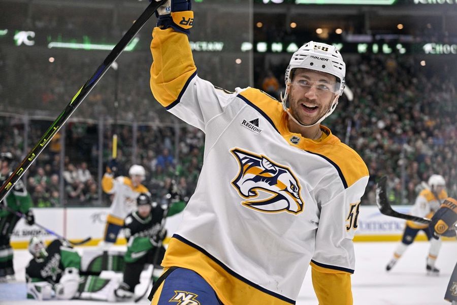 NHL: Nashville Predators at Dallas Stars