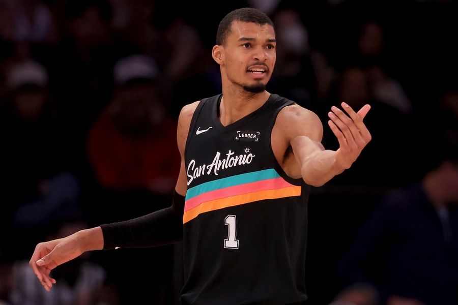 NBA: San Antonio Spurs at New York Knicks