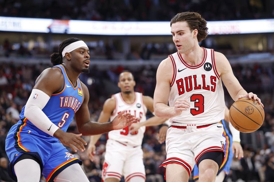 NBA: Oklahoma City Thunder vs Chicago Bulls