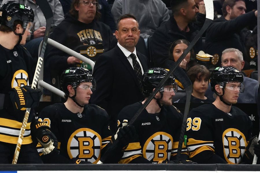 NHL: Pittsburgh Penguins at Boston Bruins