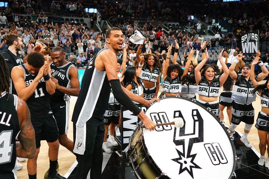 Happy to be home, streaking Spurs to get challenge from Clippers
