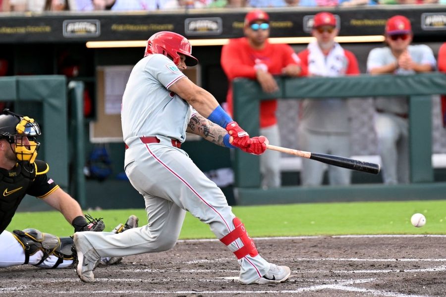 Spring training roundup: Phillies outslug Pirates 14-10