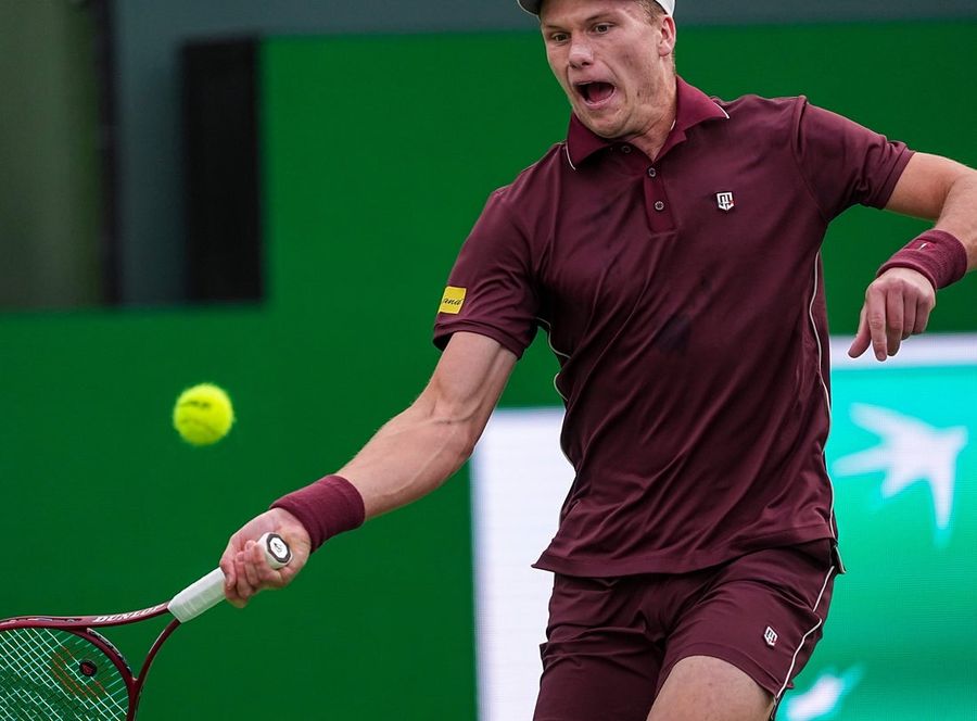 Syndication: Desert Sun