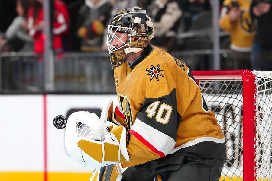 Los Panthers adquieren al guardia Akira Schmid de los Golden Knights.