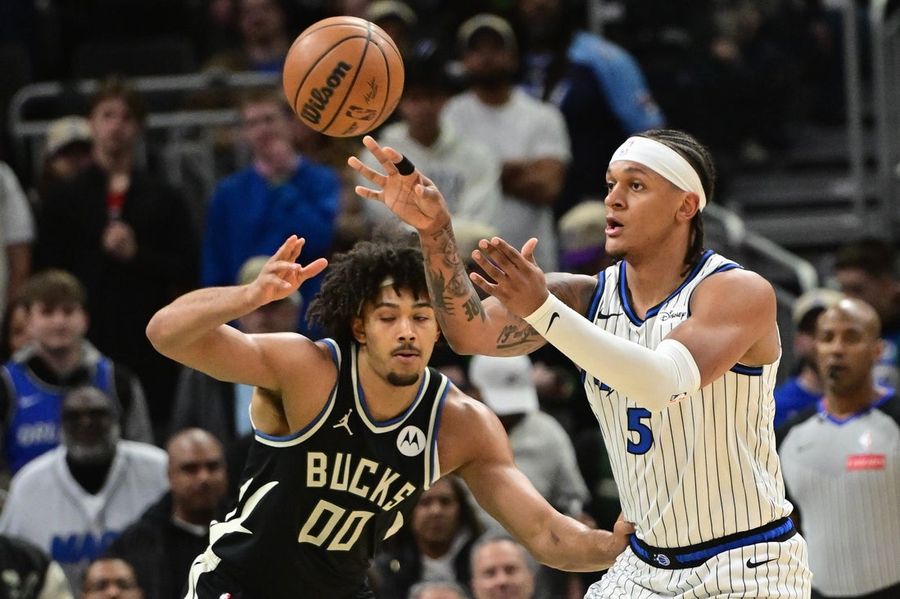 NBA: Orlando Magic at Milwaukee Bucks