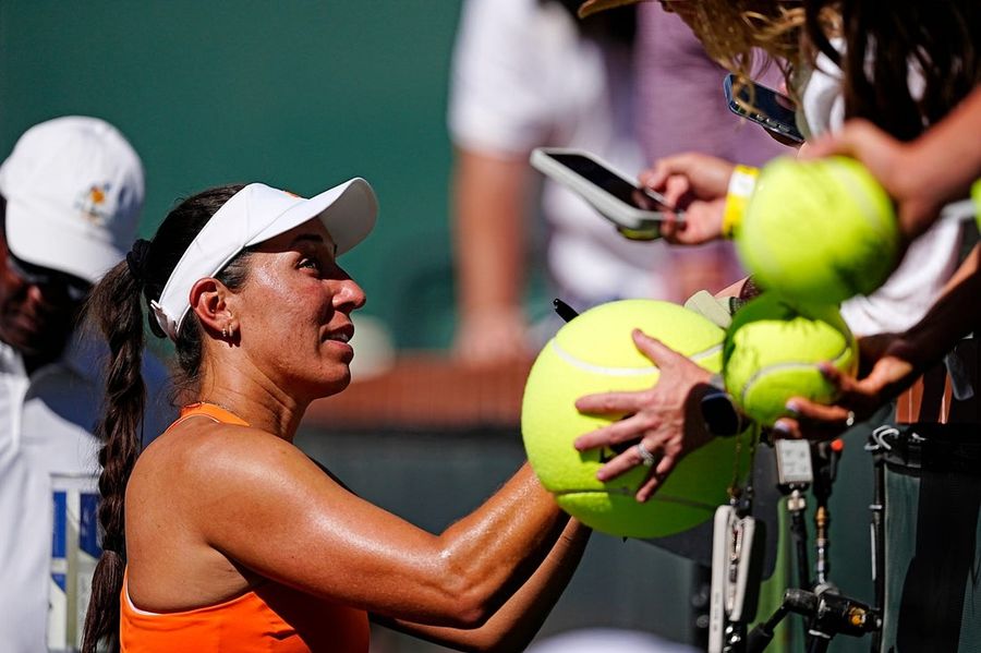 Syndication: Desert Sun