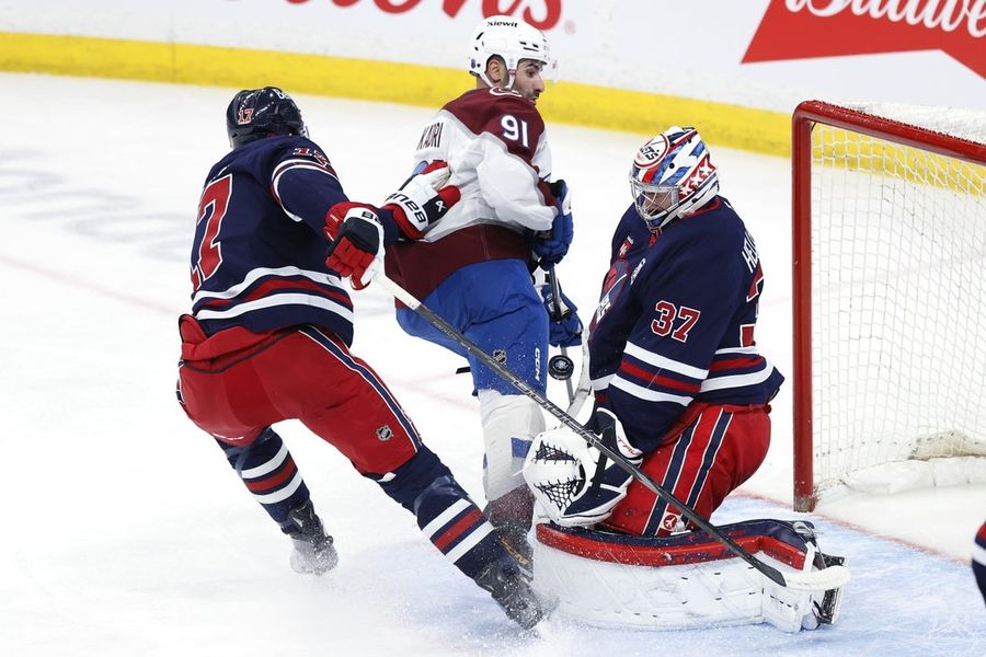 NHL: Colorado Avalanche at Winnipeg Jets
