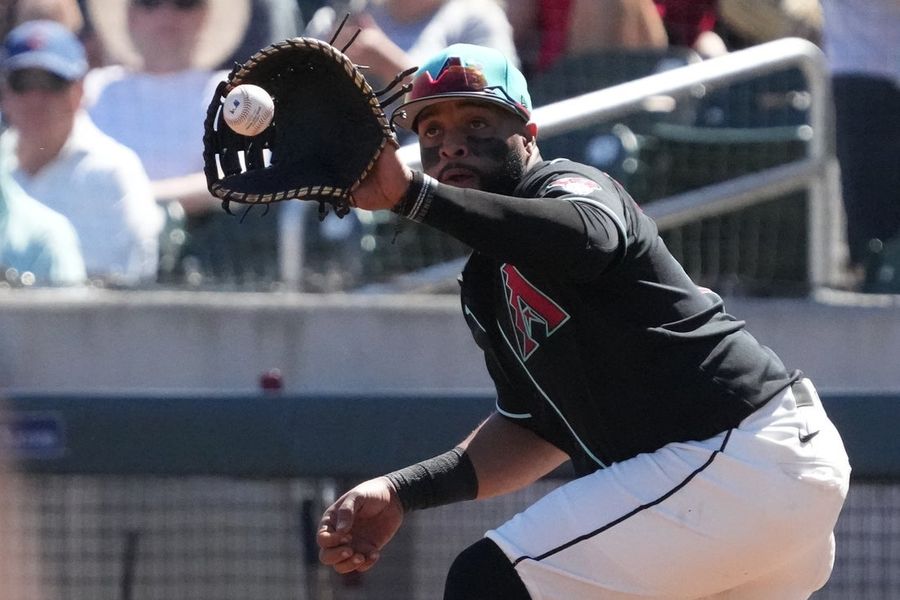 MLB: Spring Training-Chicago Cubs at Arizona Diamondbacks