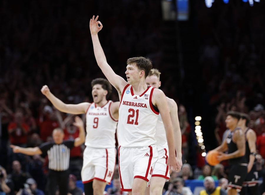 NCAA Basketball: NCAA Tournament First Round-Troy at Nebraska