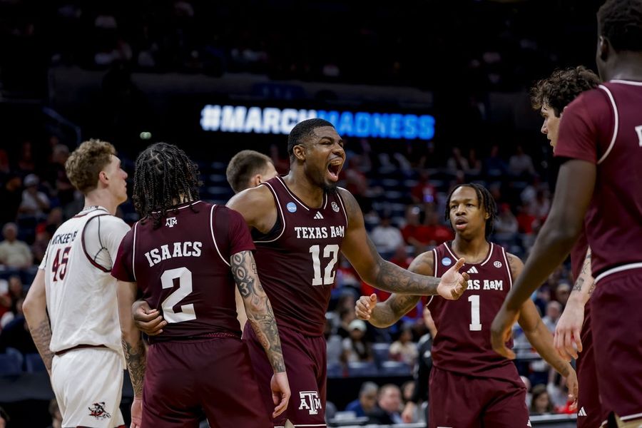 NCAA Basketball: NCAA Tournament First Round-Texas A&amp;M at Saint Marys