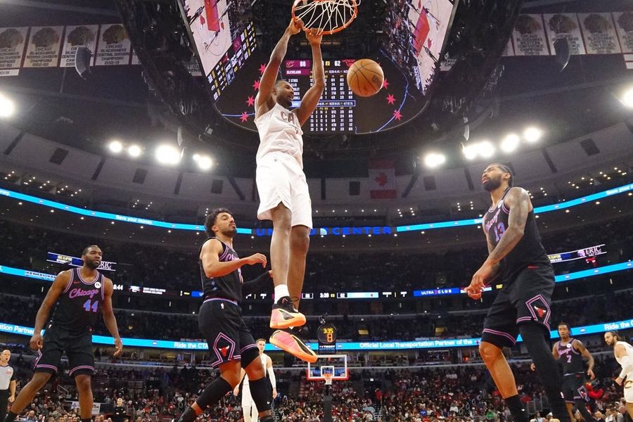 NBA: Cleveland Cavaliers at Chicago Bulls