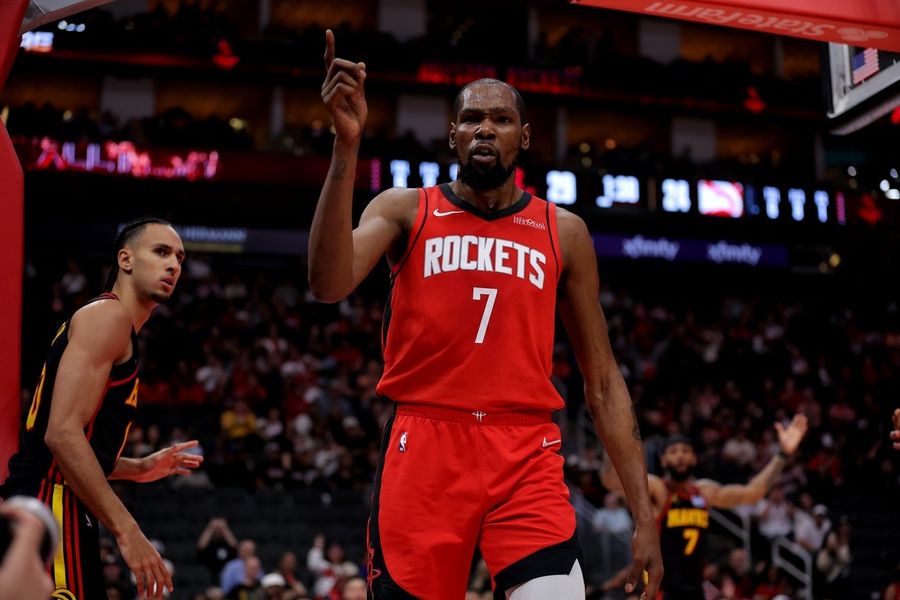 NBA: Atlanta Hawks at Houston Rockets