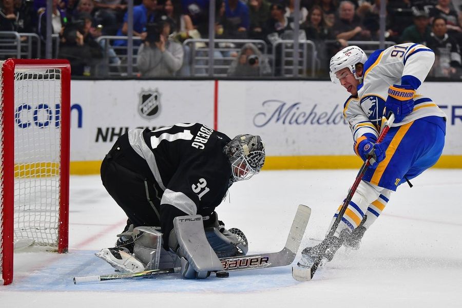 NHL: Buffalo Sabres at Los Angeles Kings