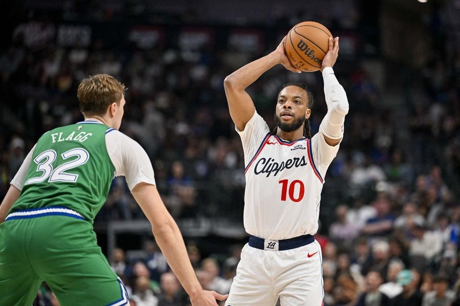 NBA: Los Angeles Clippers at Dallas Mavericks