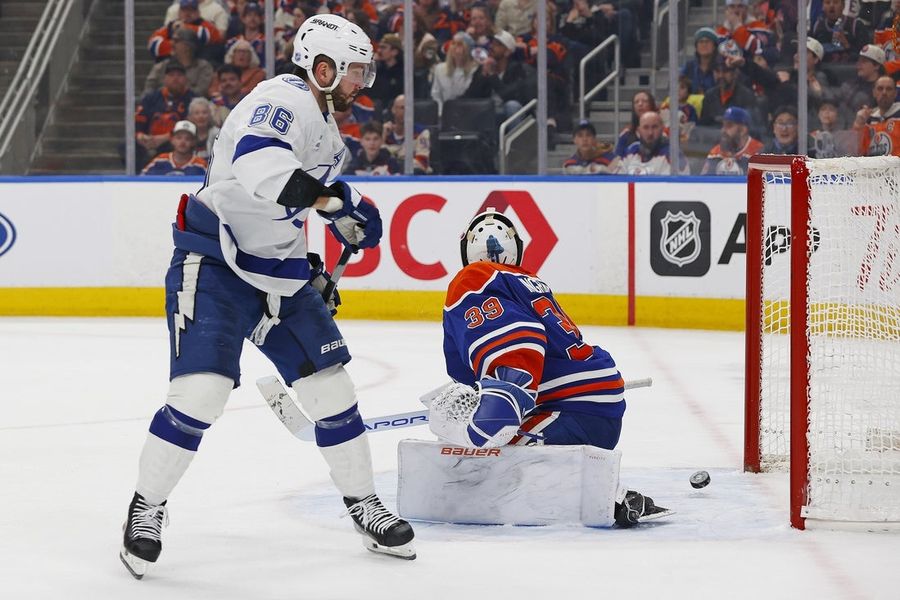 NHL: Tampa Bay Lightning at Edmonton Oilers