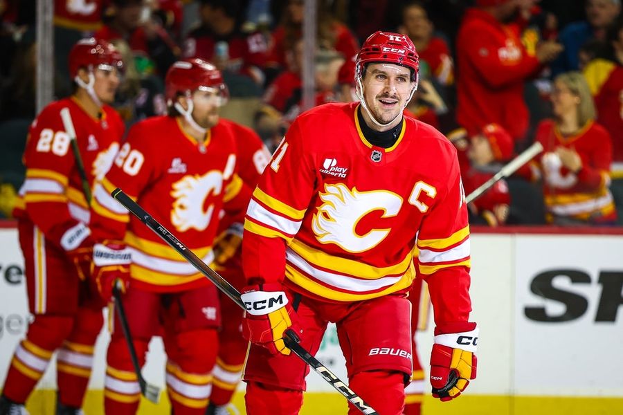 NHL: Tampa Bay Lightning at Calgary Flames