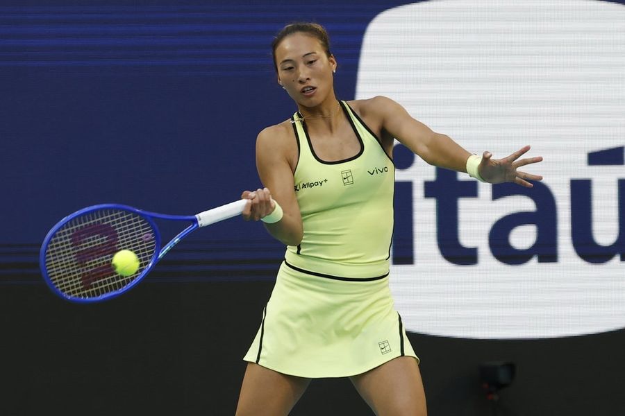 Resumen de la WTA: Qinwen Zheng da la sorpresa en la primera ronda del torneo de Atenas.