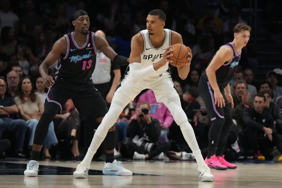 NBA: San Antonio Spurs at Miami Heat