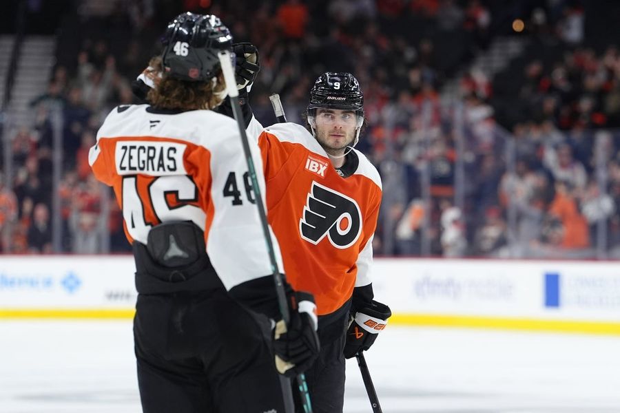 Flyers' playoff push in need of a home win vs. Blackhawks