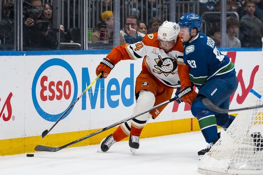 NHL: Anaheim Ducks at Vancouver Canucks
