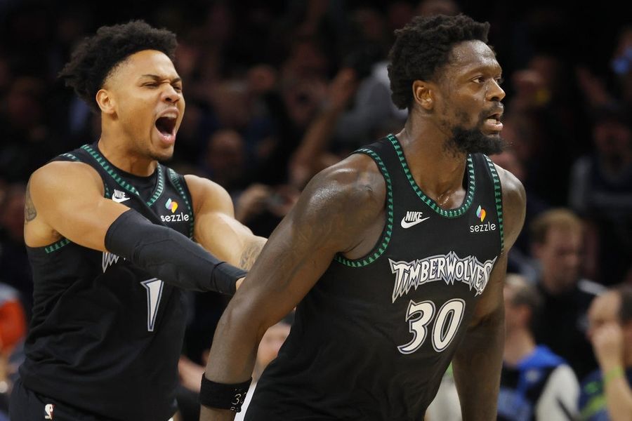 NBA: Houston Rockets at Minnesota Timberwolves