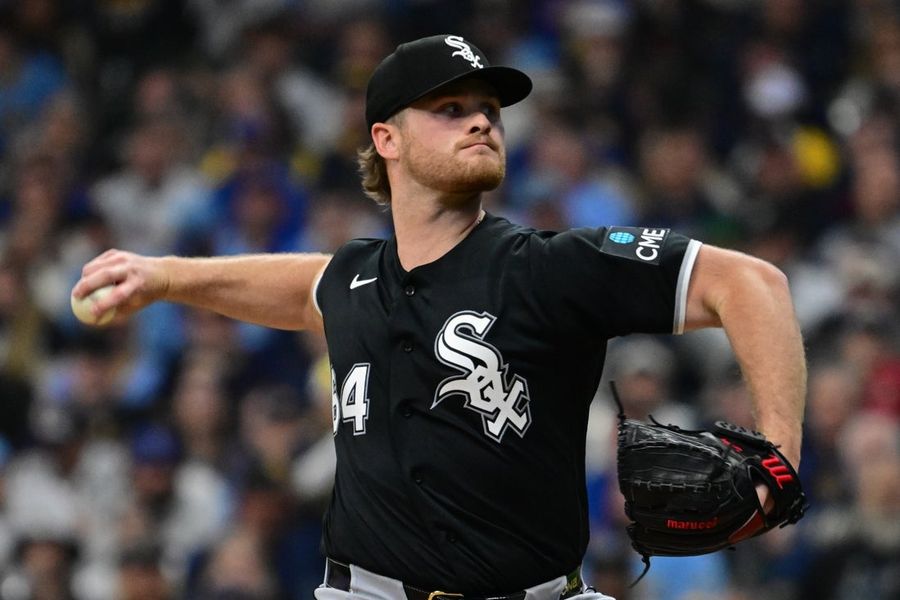 O White Sox envia o titular do jogo de abertura, Shane Smith, para as ligas menores.
