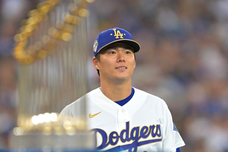 MLB: Arizona Diamondbacks at Los Angeles Dodgers