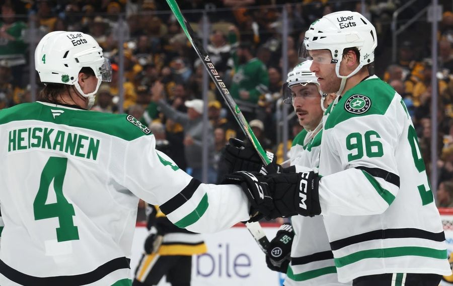 NHL: Dallas Stars at Pittsburgh Penguins