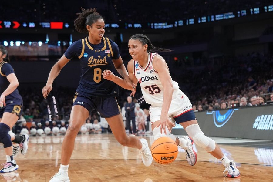 NCAA Womens Basketball: NCAA Tournament Fort Worth Regional-Notre Dame at UConn