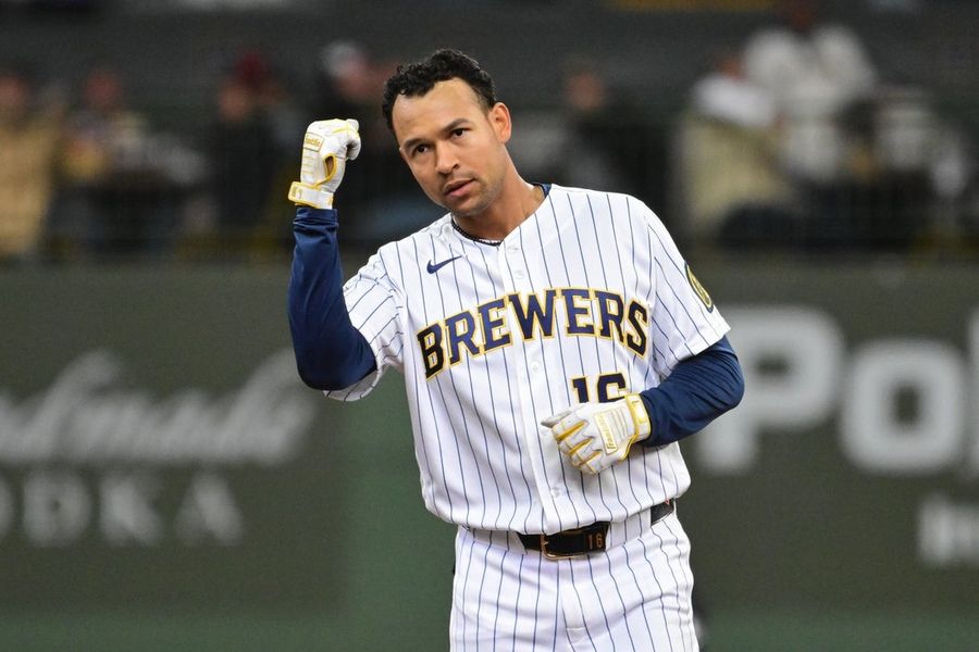 MLB: Chicago White Sox at Milwaukee Brewers