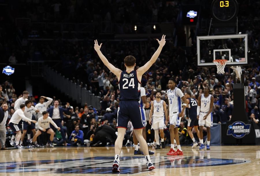 NCAA Basketball: NCAA Tournament Elite Eight-East Regional-Connecticut at Duke