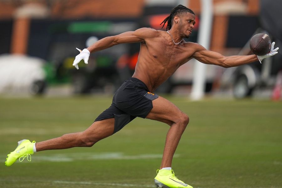 Panthers lose WR Chris Brazzell II to season-ending knee injury