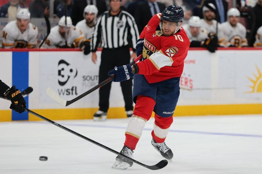 Informes: Los Ducks firman un contrato de 4 años con el recién adquirido ala-pívot A.J. Greer.