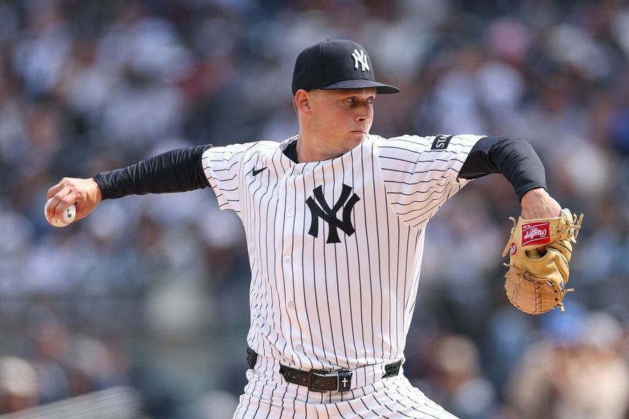 Os Yankees, com um ótimo início, provam que os céticos estavam errados e buscam a nona vitória contra os A's.