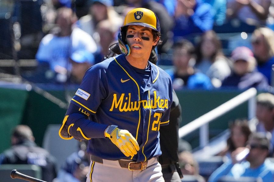 Brewers expect 'bad news' after Christian Yelich hurts hamstring vs. Nats