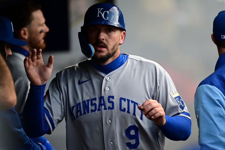 Los Royals colocan al segunda base Jonathan India (hombro) en la lista de lesionados de 10 días.