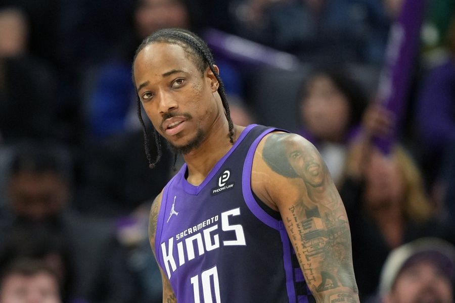 Reports: Nuggets add 6-time All-Star DeMar DeRozan