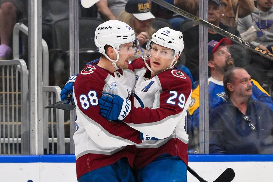 NHL: Colorado Avalanche at St. Louis Blues