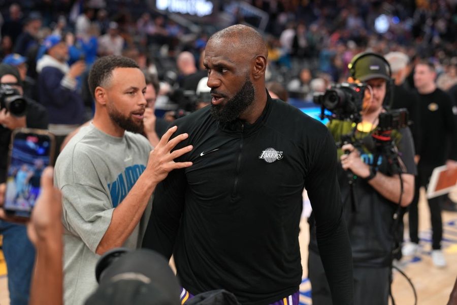 NBA: Los Angeles Lakers at Golden State Warriors
