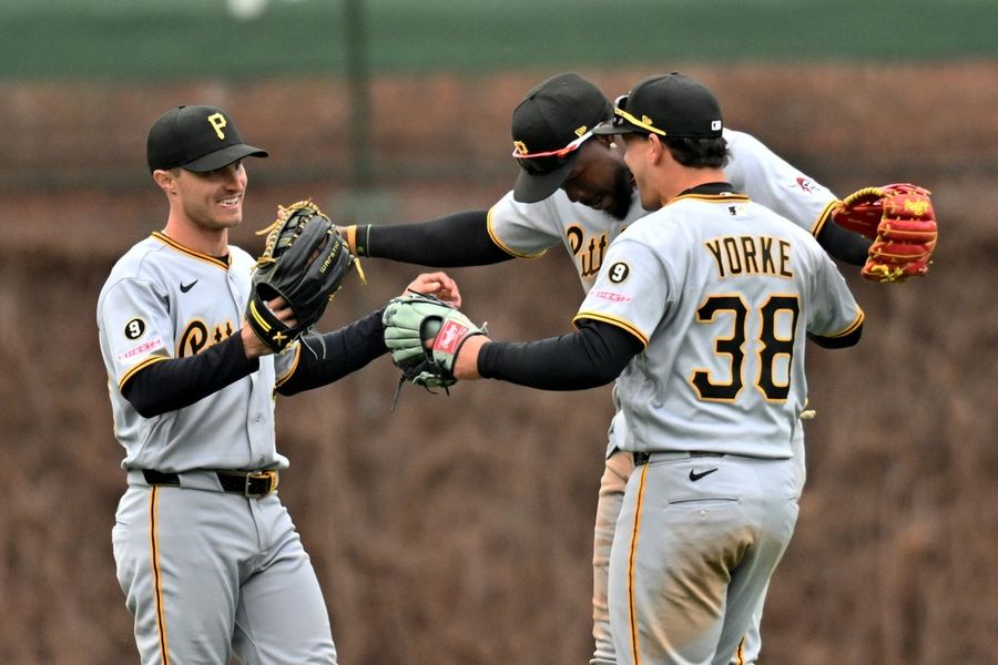 After 'gutsy, blue-collar win,' Pirates vie for rare sweep of Cubs