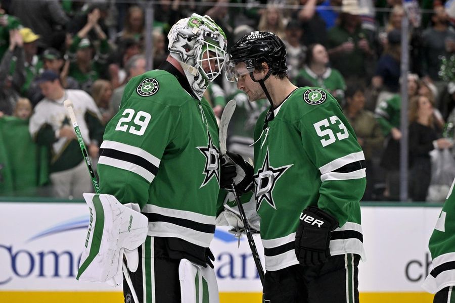 Jake Oettinger has Stars trending in right direction ahead of Leafs matchup