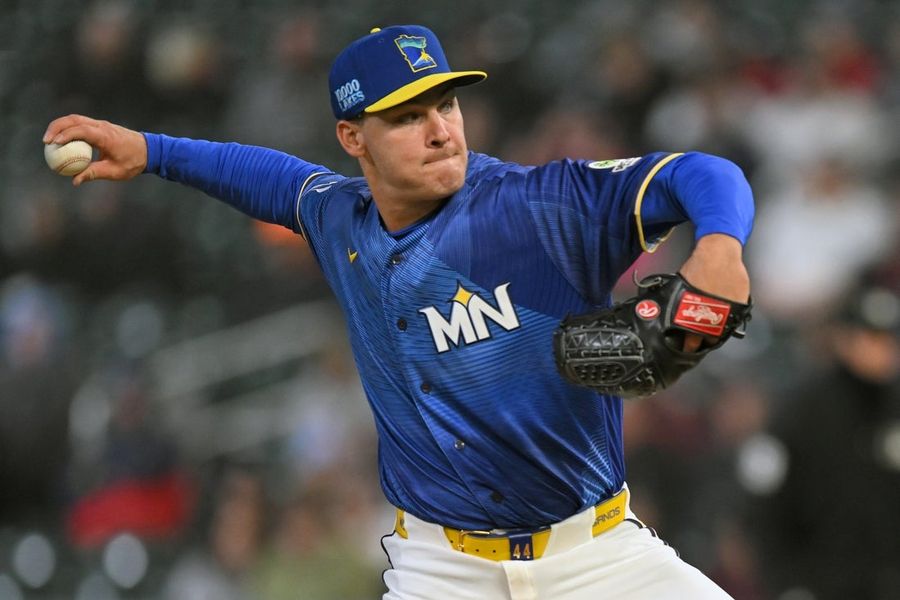 Notícia: Yankees devem chamar Justin Topa de volta após Brendan Beck ser rebaixado para as ligas menores.