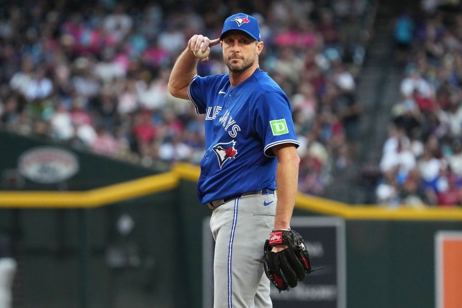 Off IL, Jays' Max Scherzer looks to cool down Nationals, CJ Abrams