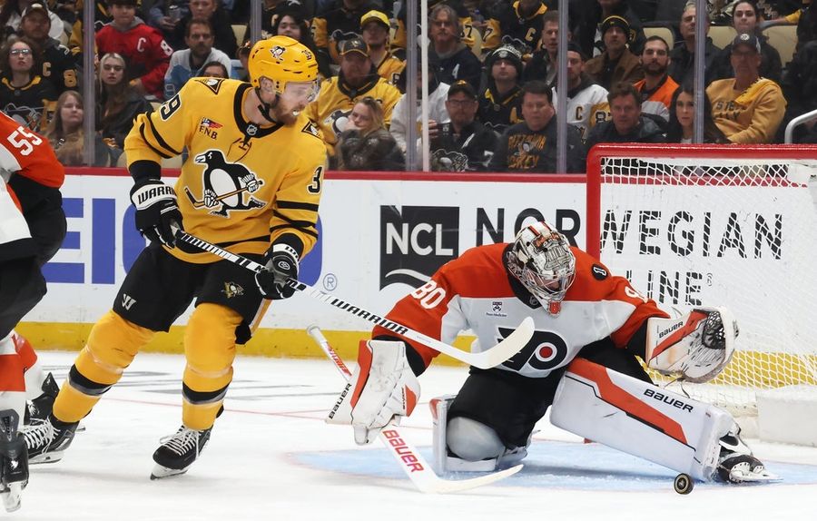 NHL: Stanley Cup Playoffs-Philadelphia Flyers at Pittsburgh Penguins