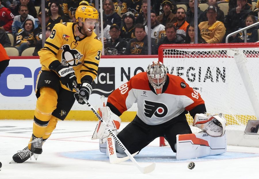 NHL: Stanley Cup Playoffs-Philadelphia Flyers at Pittsburgh Penguins