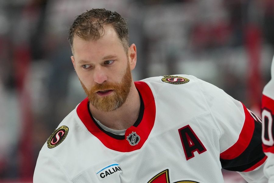 Informe: Claude Giroux contempla regresar para su vigésima temporada.