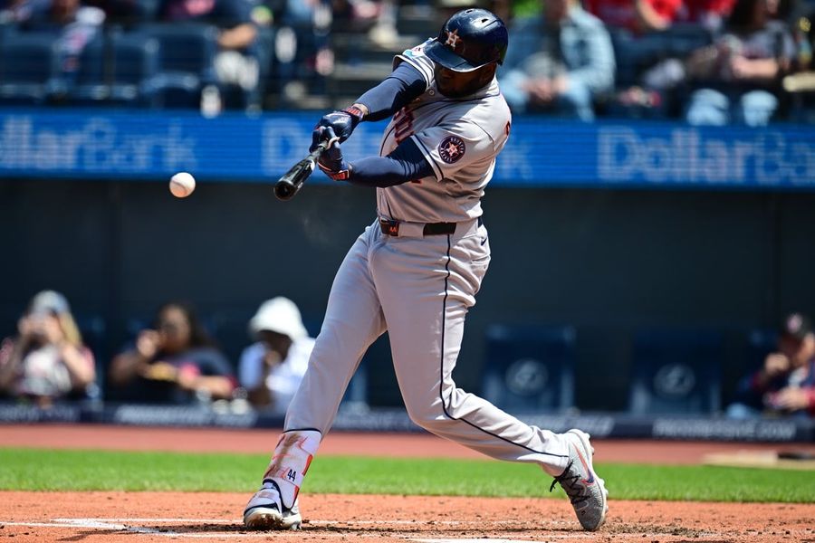 Yordan Alvarez homers in first, Astros shut out Guardians