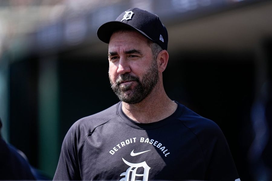 Justin Verlander, dos Tigers, vai lançar em um jogo da Triple-A na terça-feira.