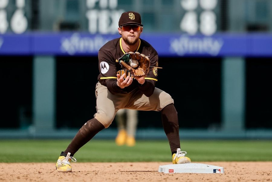 Padres place 2B Jake Cronenworth (concussion symptoms) on 7-day IL