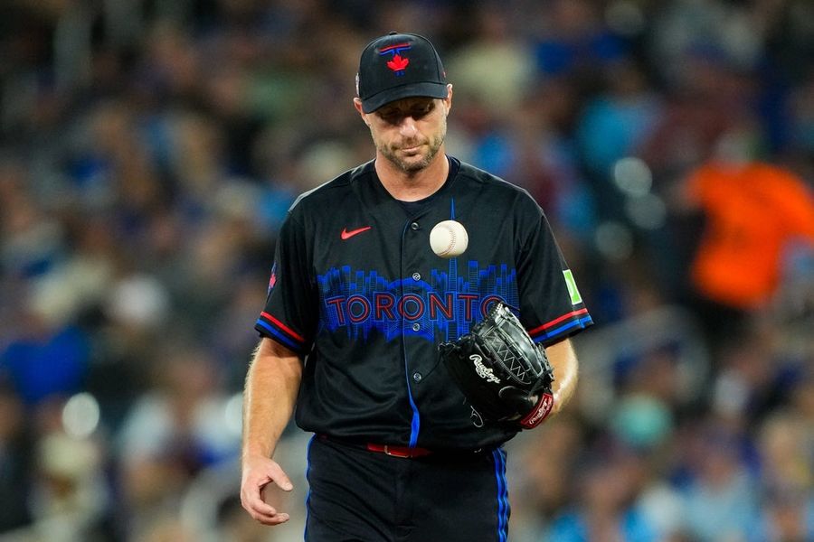MLB: Cleveland Guardians at Toronto Blue Jays